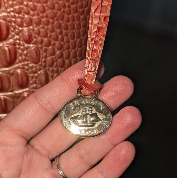 Brahmin bucket bag - Picture 3 of 3